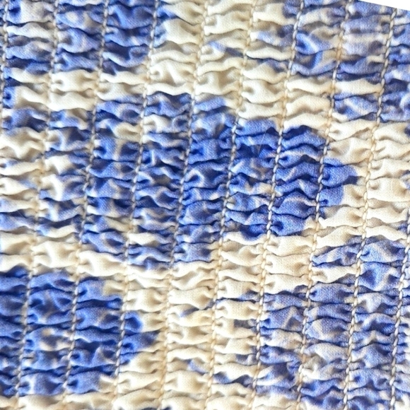 Aritzia Wilfred Crop Top Blue/White Lace Straps Ruffle Hem Sz M - Picture 4 of 13